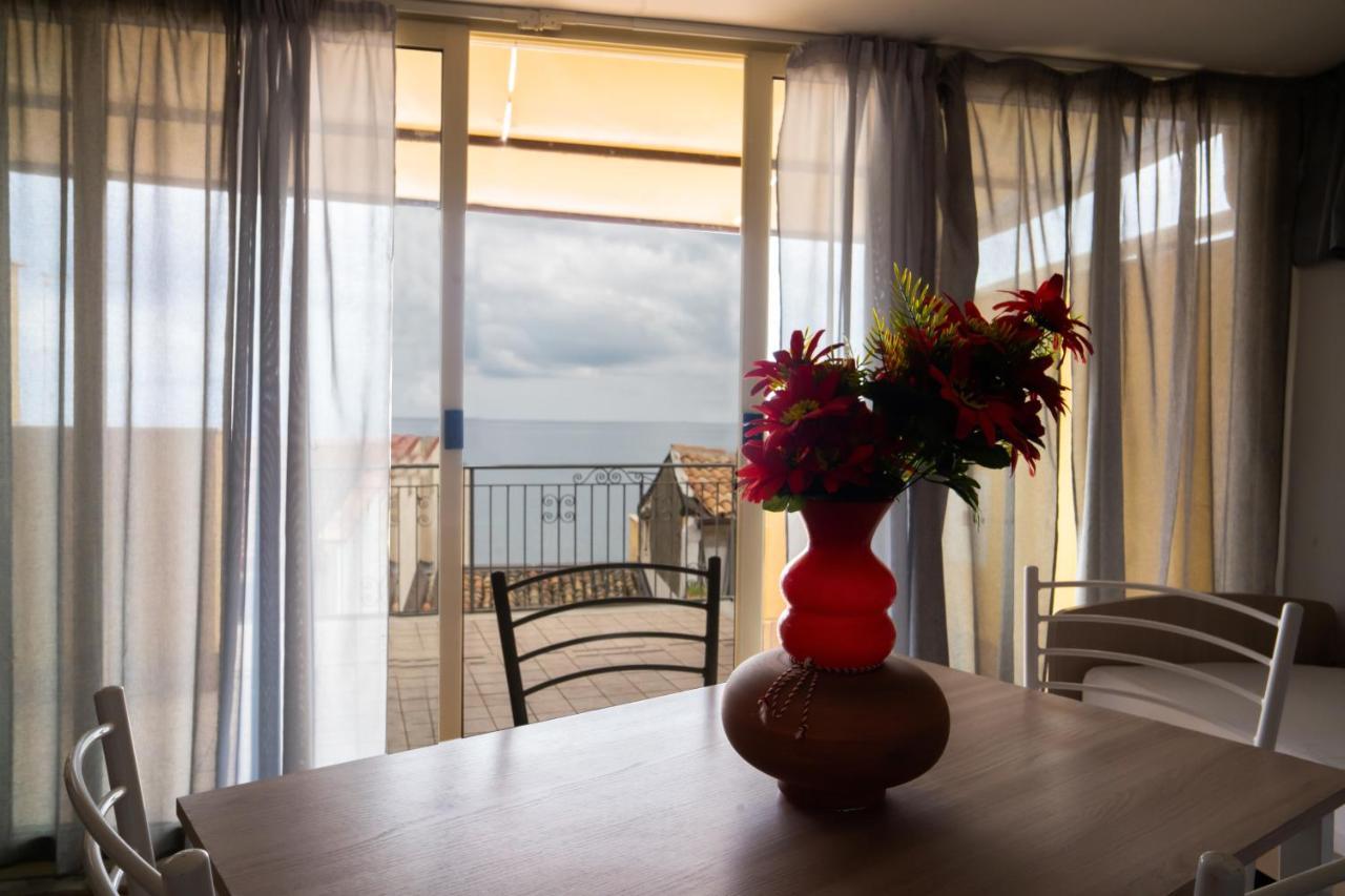 Nick & Santo'S Holiday Homes R Giardini Naxos Dış mekan fotoğraf